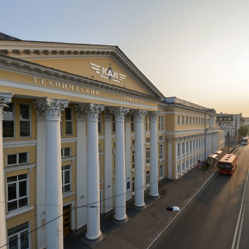 1694584275_happylove-top-p-kazan-universitet-foto-krasivo-16
